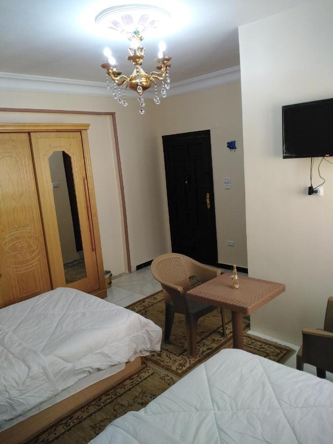 Nana Pyramids Guest House Kafrat al Jabal ภายนอก รูปภาพ